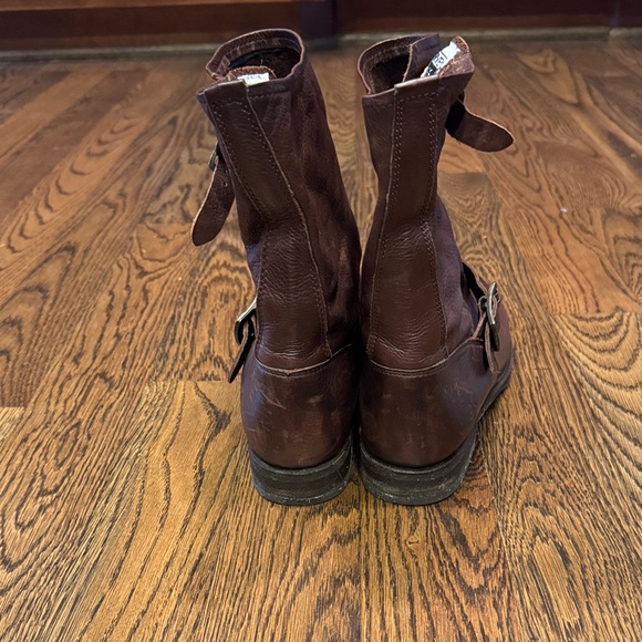 Women’s FRYE boots - Picture 4 of 6